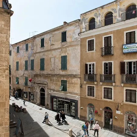 Centro Storico Carlo Alberto * Alguer