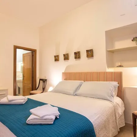 Apartamento Centro Storico Carlo Alberto *