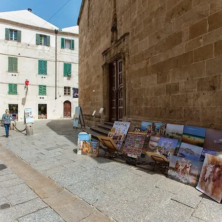 Centro Storico Carlo Alberto Alghero