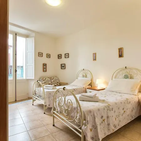 Centro Storico Carlo Alberto *