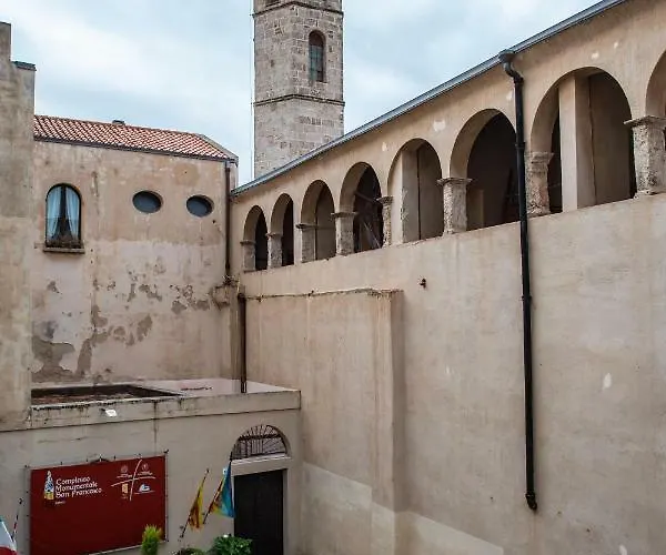 Centro Storico Carlo Alberto アパート