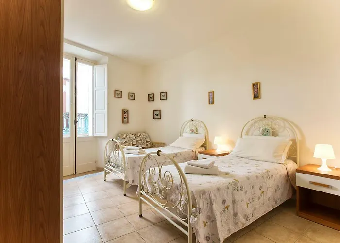 Centro Storico Carlo Alberto *